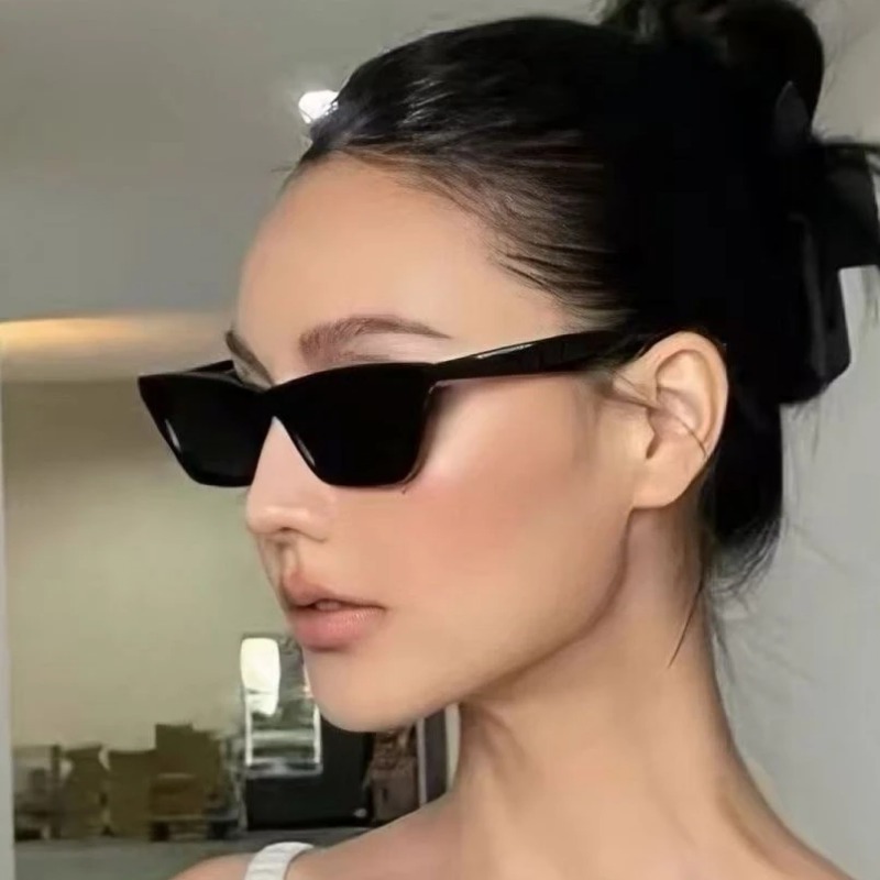 Luxe Cat Eye Zwarte Zonnebril  - Luxury Zone recensie en prijs